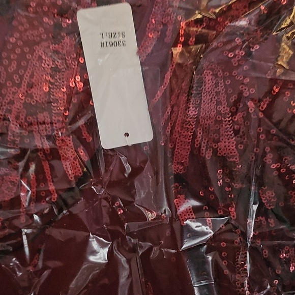 Red Sequin Backless V-Neck Gown - Picture 10 of 10